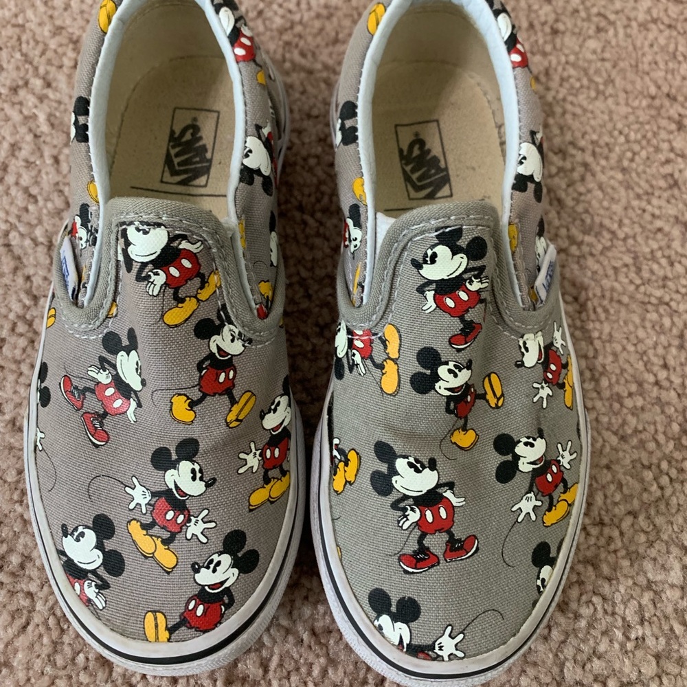 Mickey Mouse vans